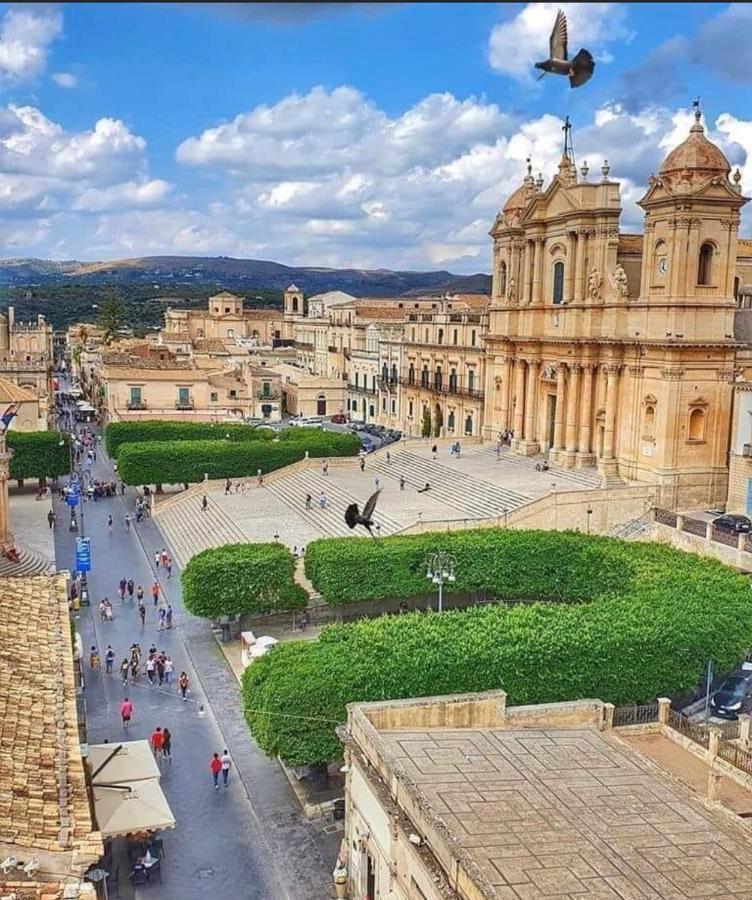 Tannur Del Carmine Villa Noto Exterior foto